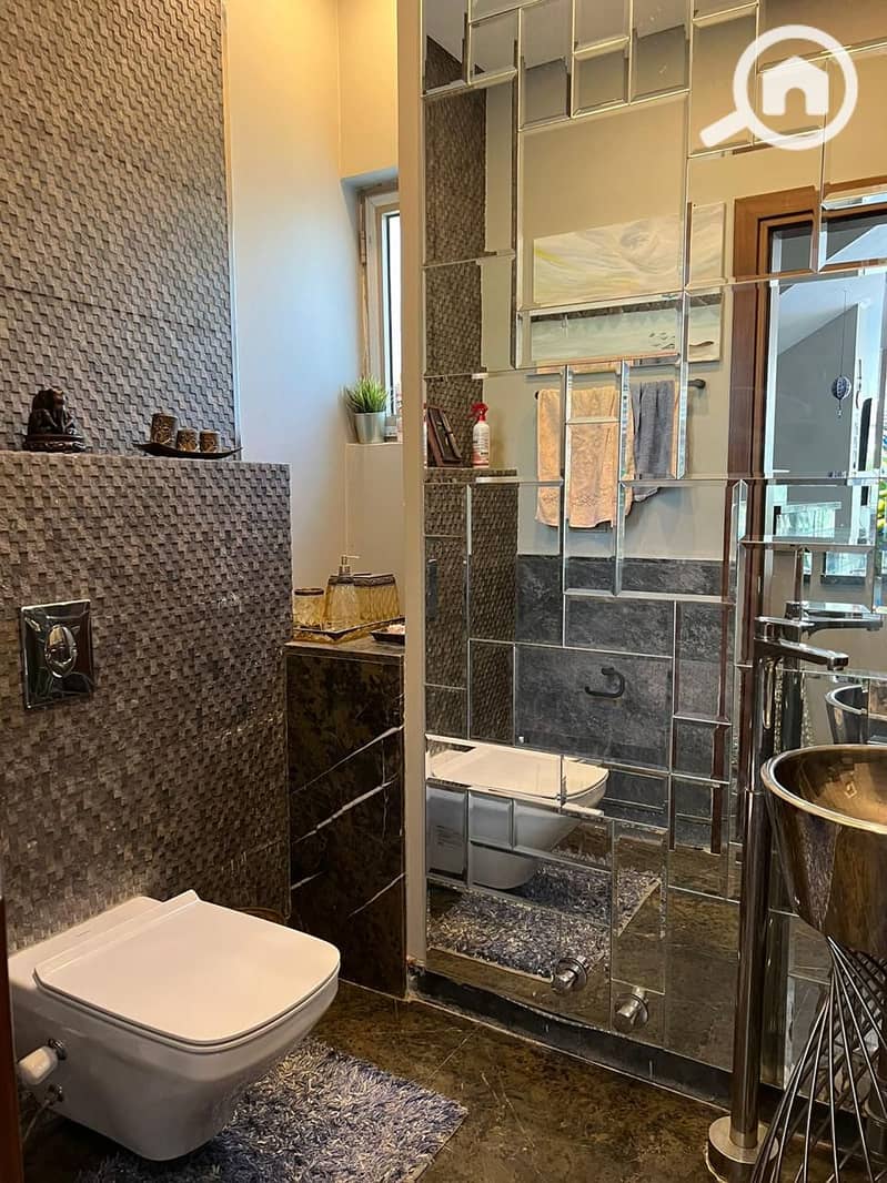 8 WhatsApp Image 2025-10-28 at 1.49. 19 PM. jpeg