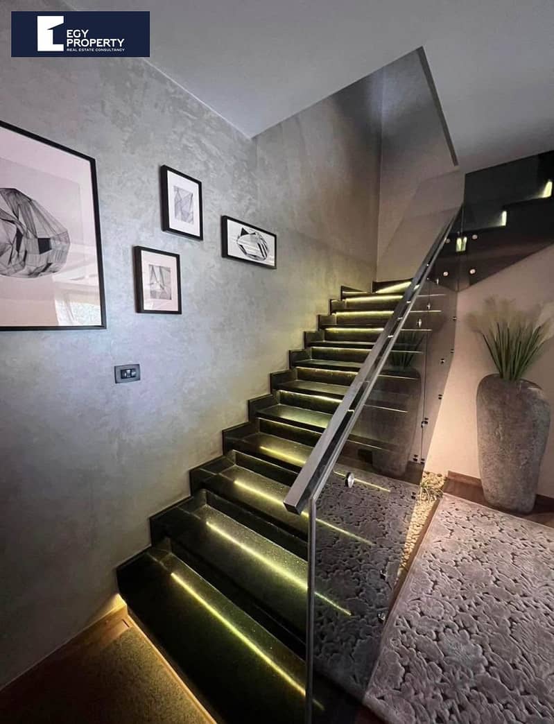 5 WhatsApp Image 2025-10-29 at 2.34. 47 AM (2). jpeg