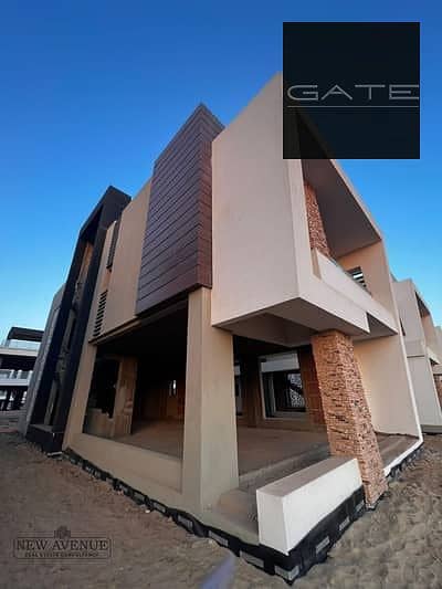 8 154042255-400x300. jpeg