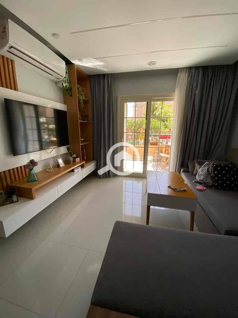 8 35688d8d-d9ac-4707-9881-a6bdaa5df9b8. jpg