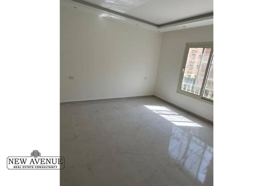 6 7581326c-77db-40c8-a1b5-fe1baced3b01. jpg