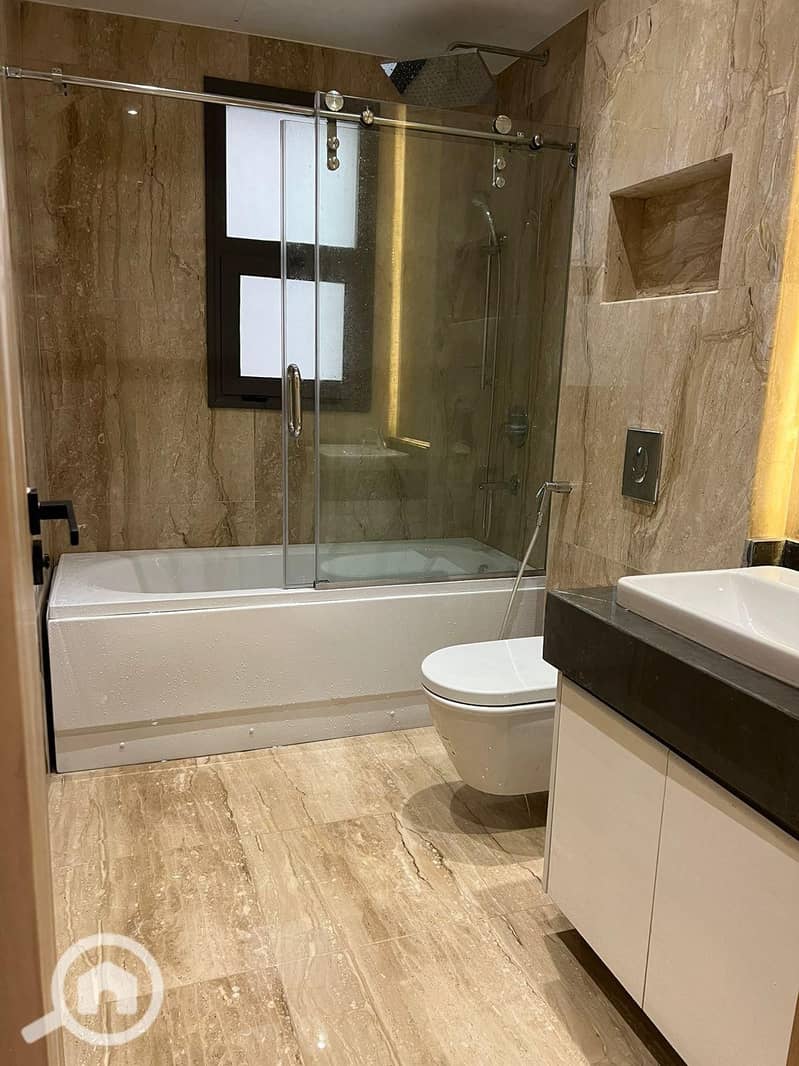 11 WhatsApp Image 2025-10-29 at 12.47. 58 PM (2). jpeg