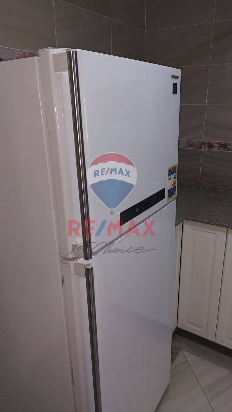 9 0ce16216-1359-4b8e-b0e8-1fc1f3ff82ea. jpg