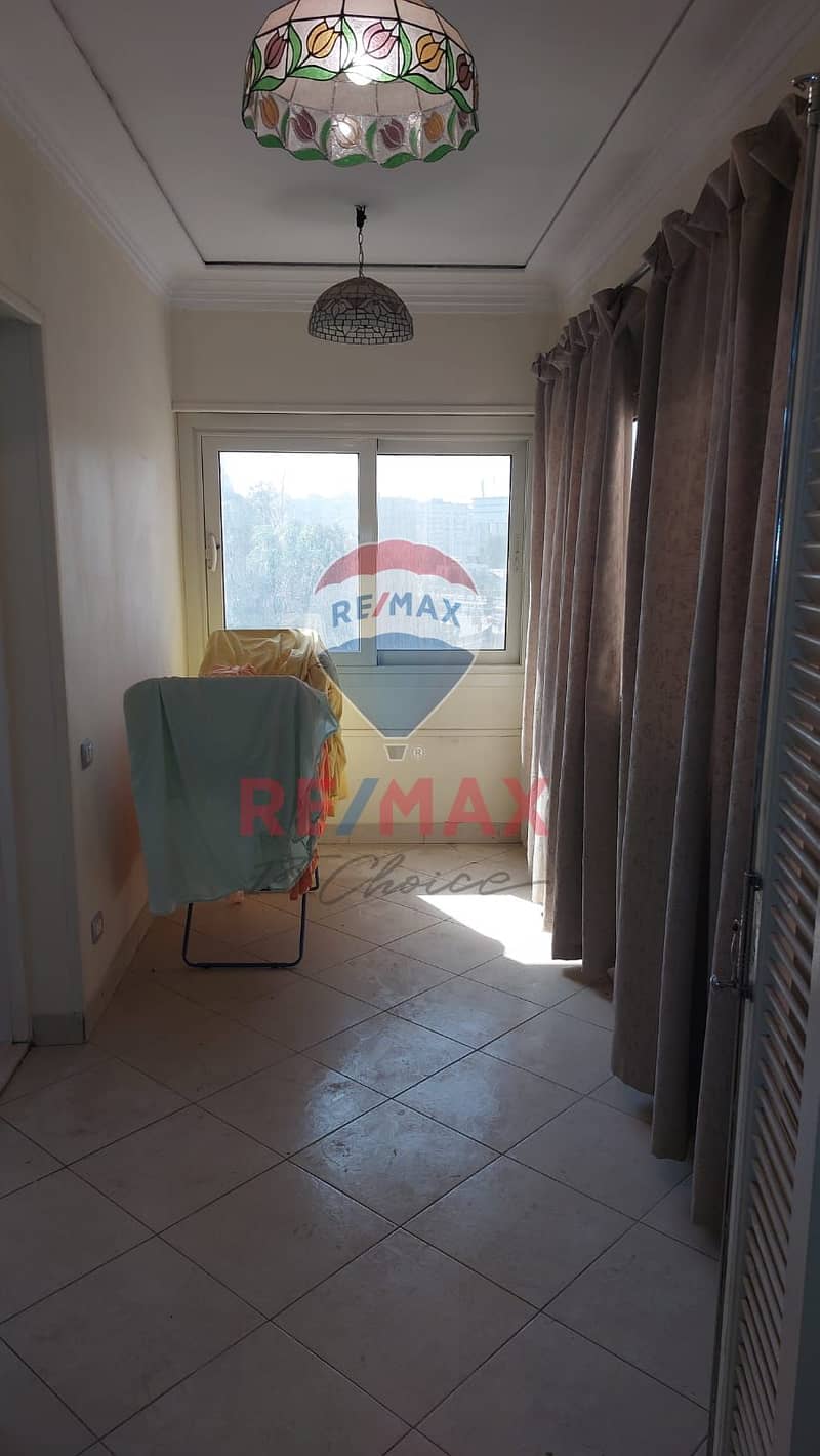 13 0ad12e29-2958-49a1-84ac-9adce4027a7d. jpg