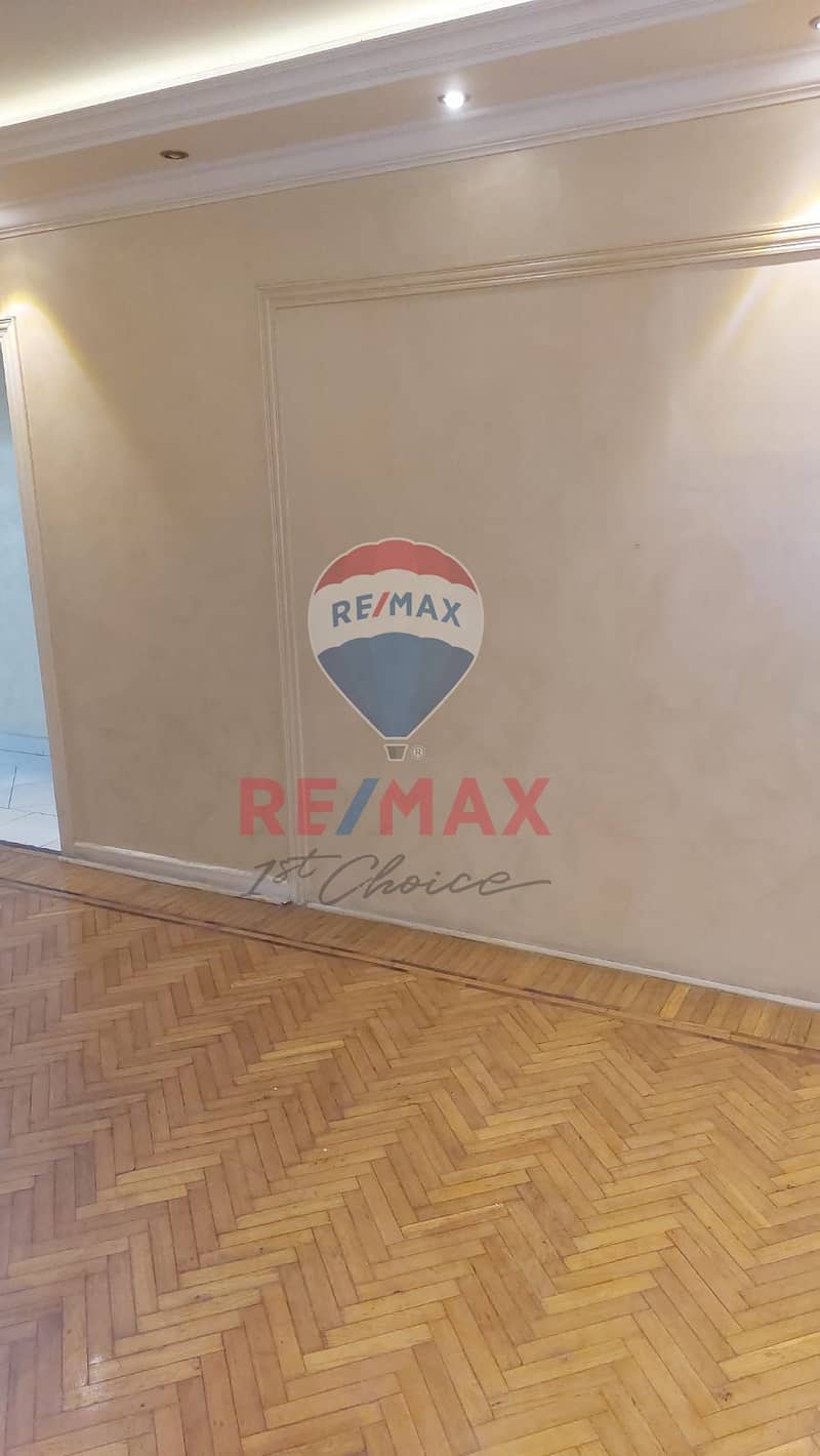 29 dca054e8-5041-4c3c-a513-ad758f865629. jpg