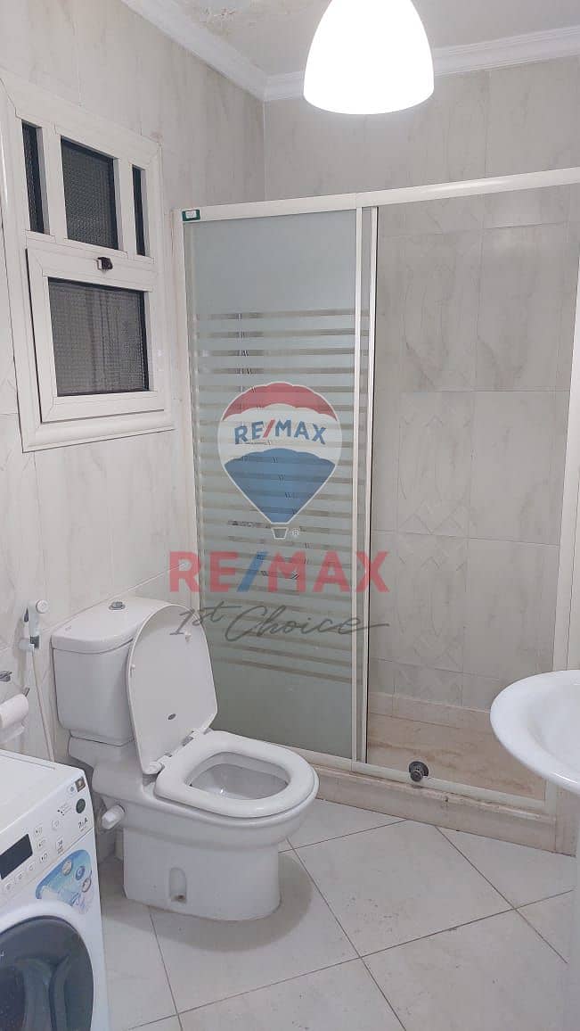 34 b0a0d4e2-815f-4cea-bcec-ffb42137d28f. jpg