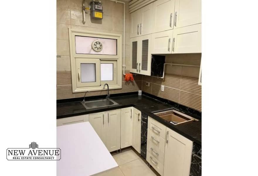 8 35c8434f-8d86-41c7-b049-f866abc68708. jpg