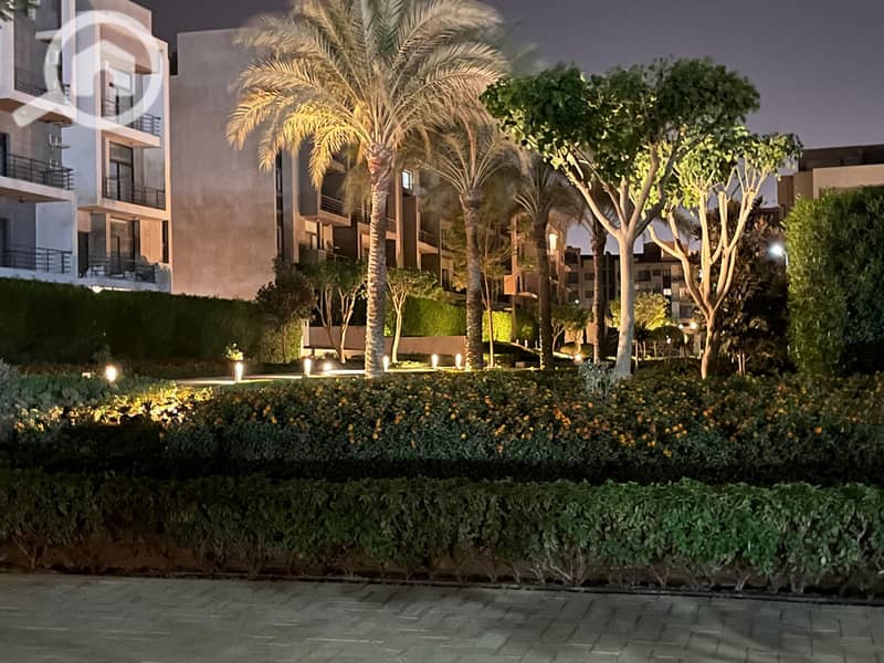 2 00c3b00b-b516-43d0-9bdf-1d47f6b0f367. jpg