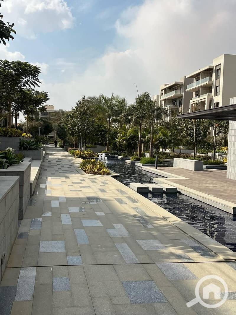 8 07d2f66f-3c70-433e-9fbc-9bb7a2629020. jpg