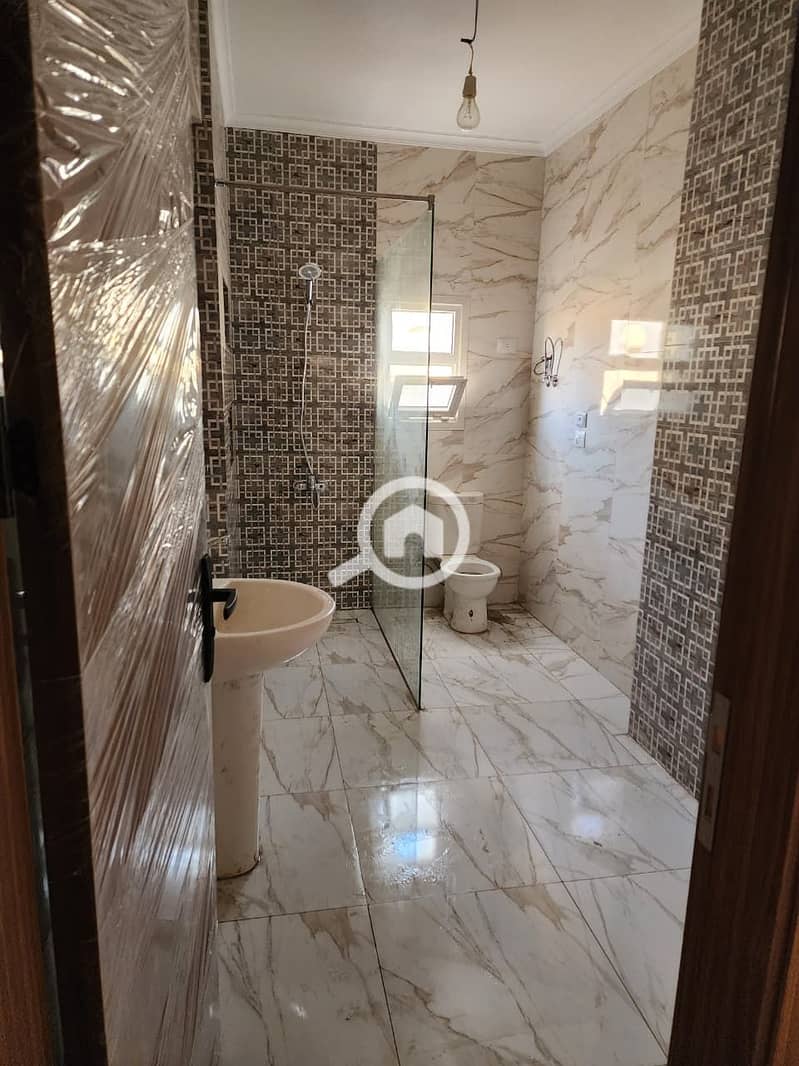 7 WhatsApp Image 2025-10-29 at 1.05. 41 PM. jpeg