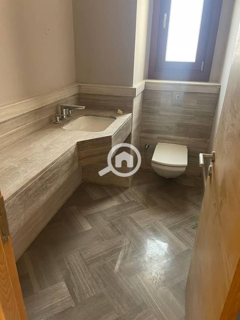 2 WhatsApp Image 2025-10-20 at 4.31. 20 PM. jpeg