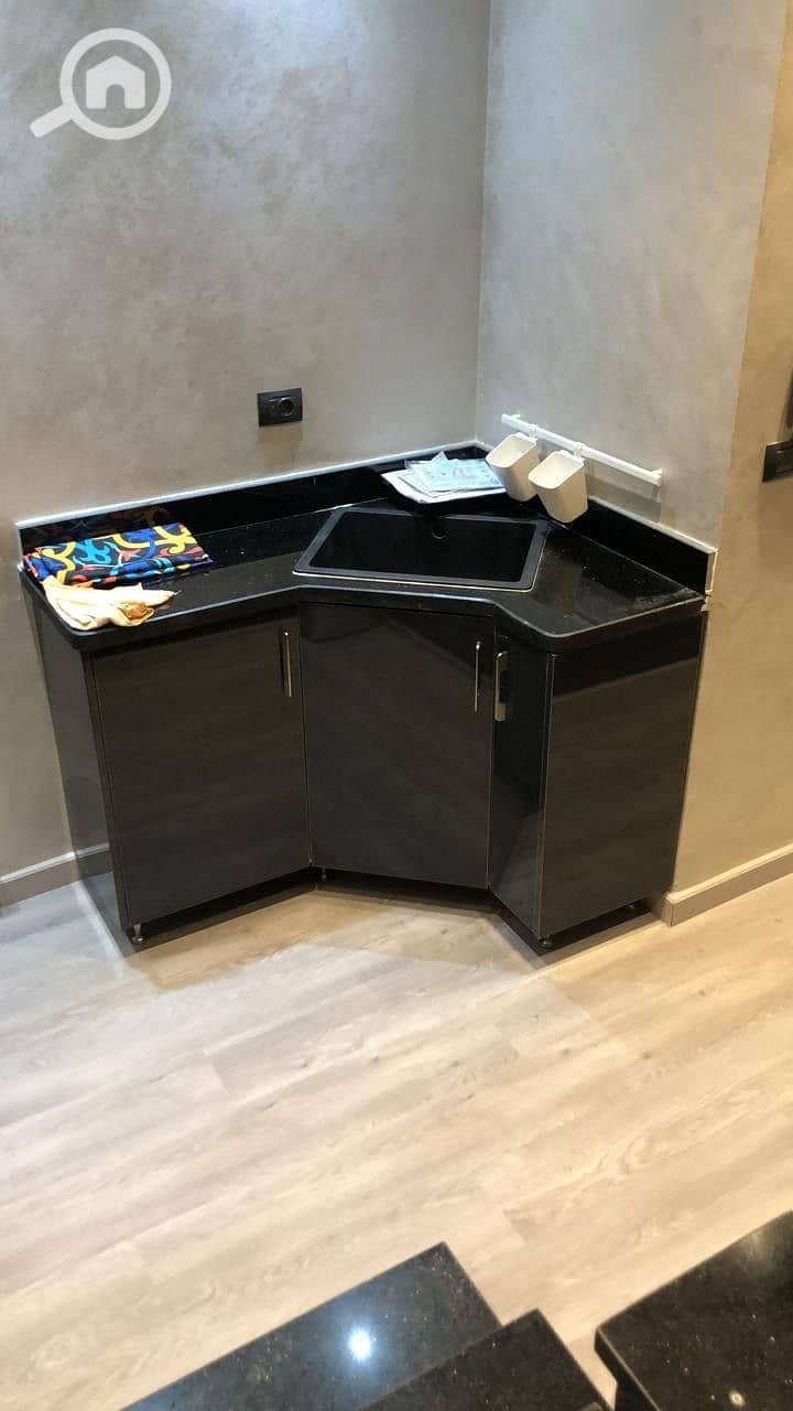 4 181026ff-4d80-4114-b8a5-caff6ffcd266. jpeg