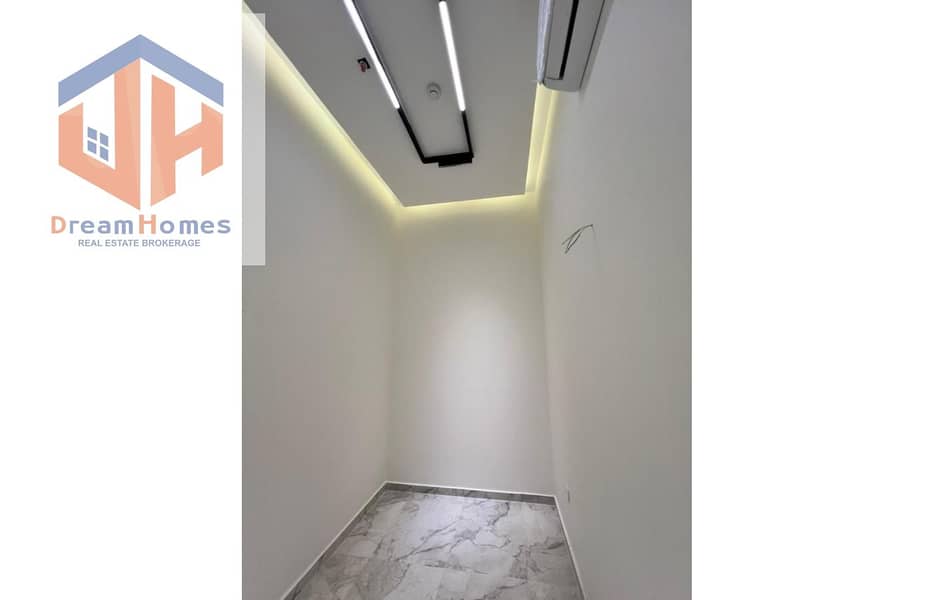 5 WhatsApp Image 2025-10-11 at 4.21. 10 PM. jpg