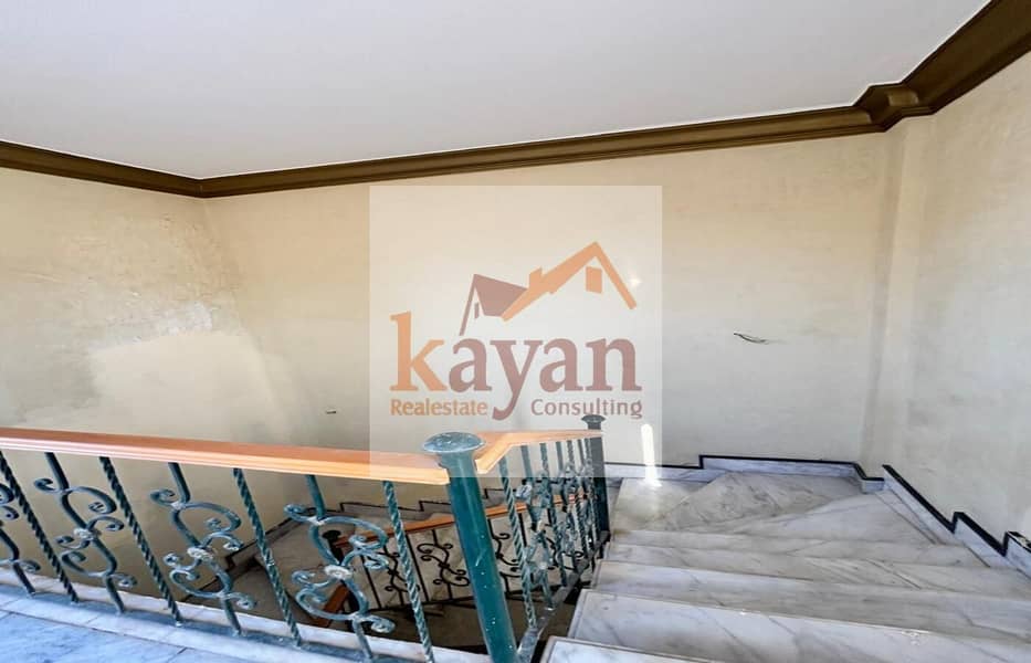 11 85be27a0-85d9-4d60-9d1b-e5d0cfc0fdcc. jpg