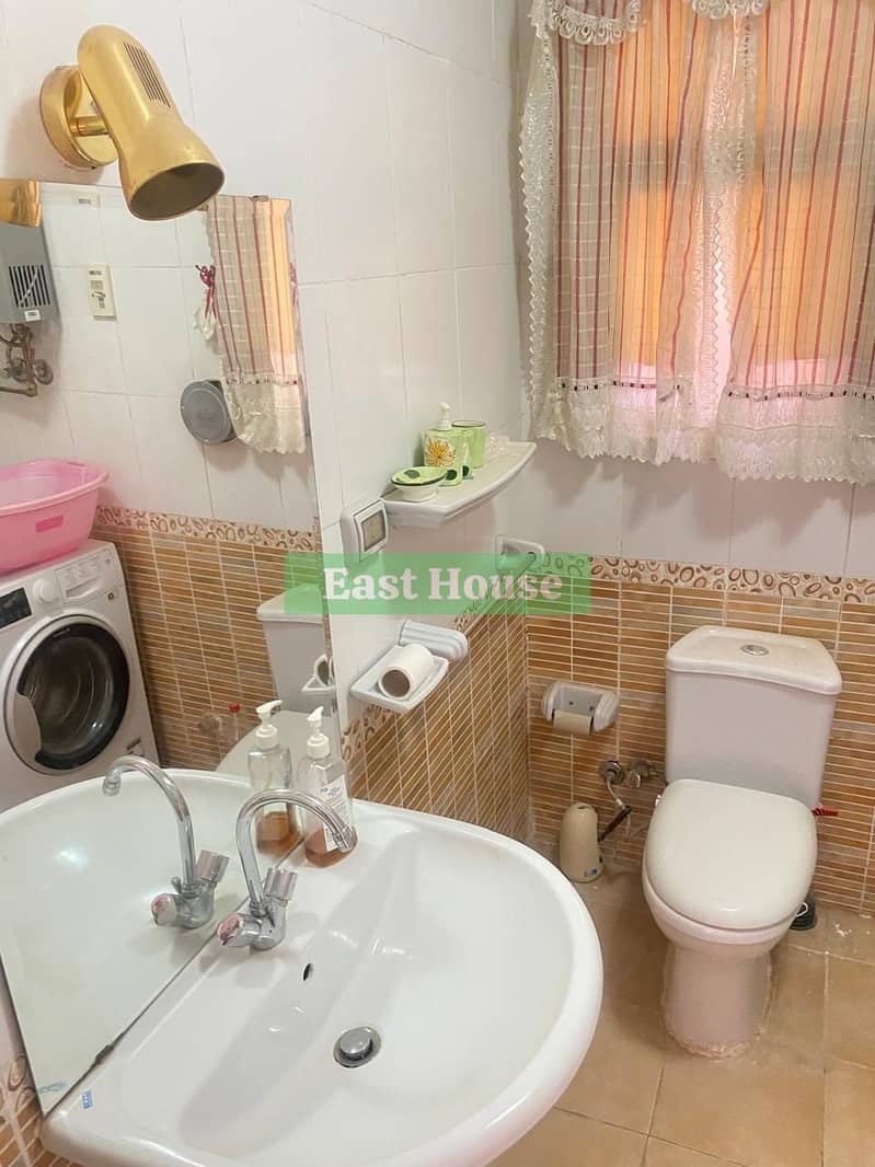 14 e1fdbfb4-d0ba-4e89-a168-184ed3c9312b. jpeg