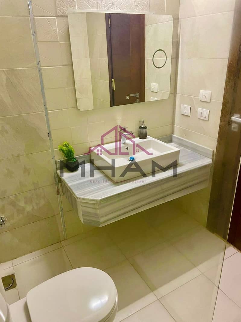 5 photo_5769199320275028746_y. jpg