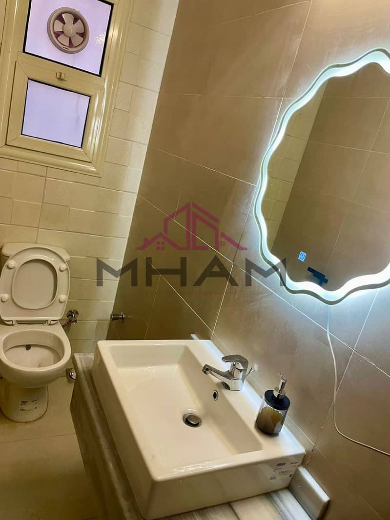 18 photo_5769199320275028763_y. jpg