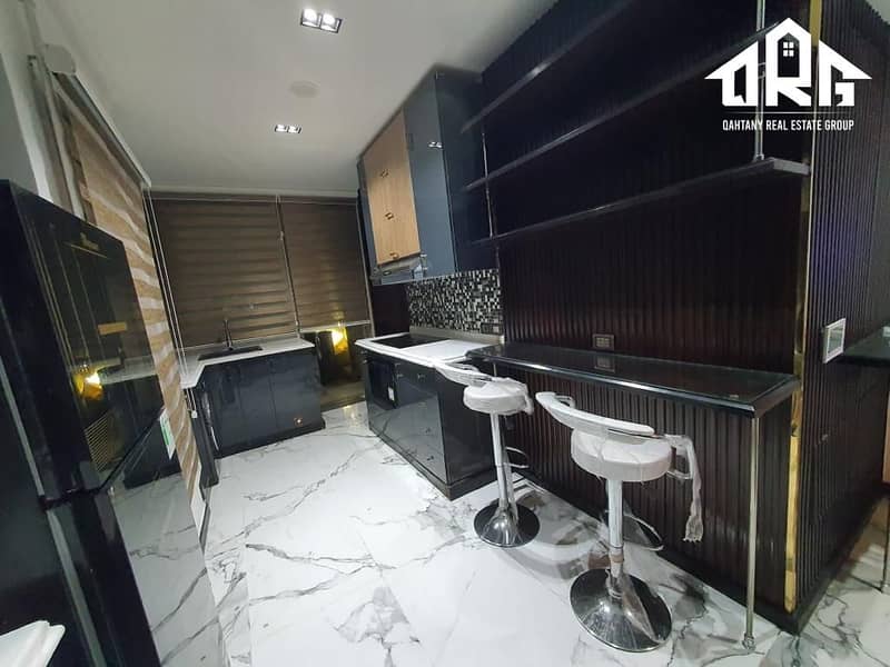 32 WhatsApp Image 2025-09-29 at 3.05. 18 AM. jpeg