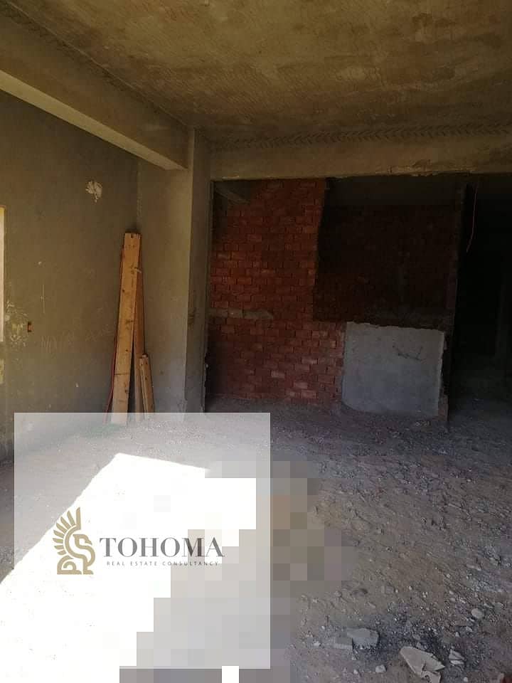 2 570801fb-7ad1-46fd-9431-c3d25cf3240b. jpg