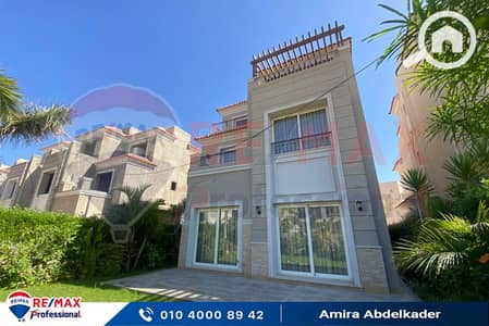 فیلا 6 غرف نوم للبيع في سموحة، الإسكندرية - IMG-20251026-WA0015. jpg