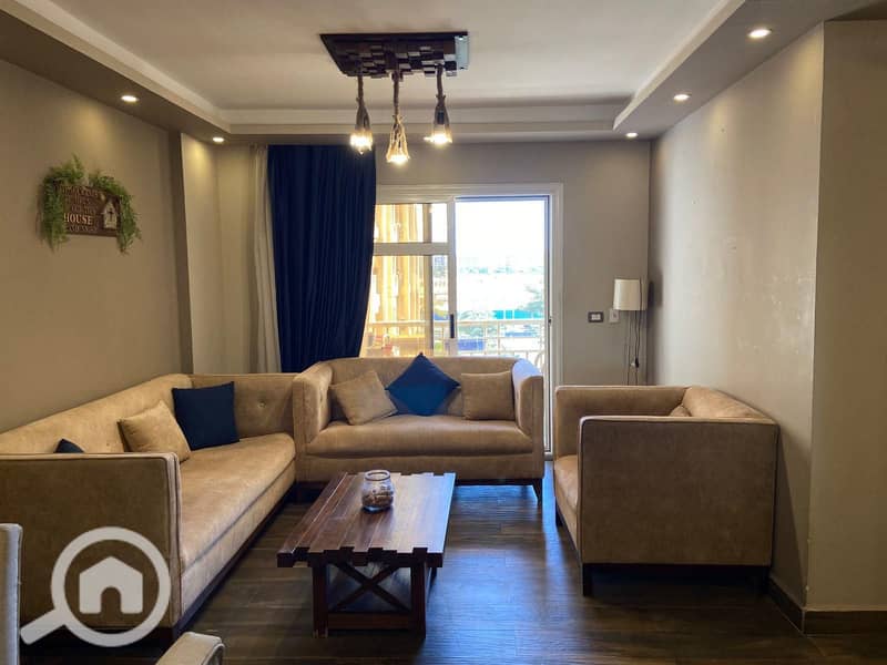 2 3fc6bd23-35b9-49ee-80fc-d5b232211f90. jpeg