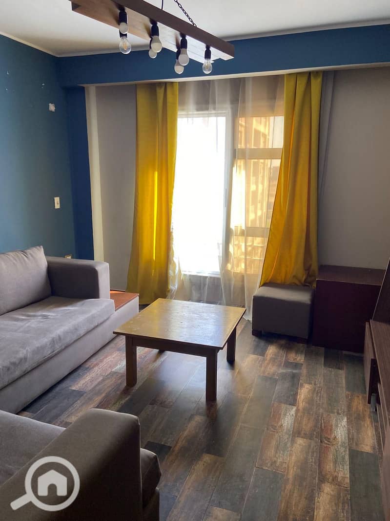 7 b76852d7-0d6f-4b32-9424-9a33ab001d6a. jpeg