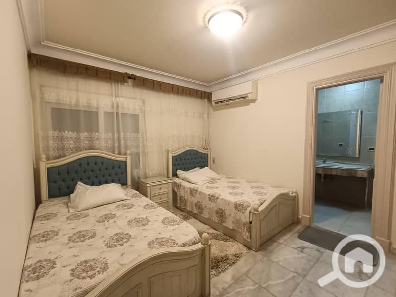 7 1cc6e6c4-79ca-46f2-885c-8661f399ac31. jpg