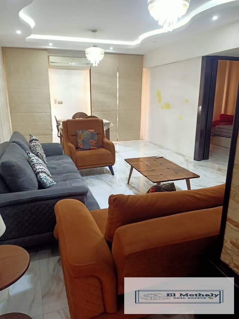 2 b2ca156c-9bac-42f6-bf91-5ba2510bf322. jpg