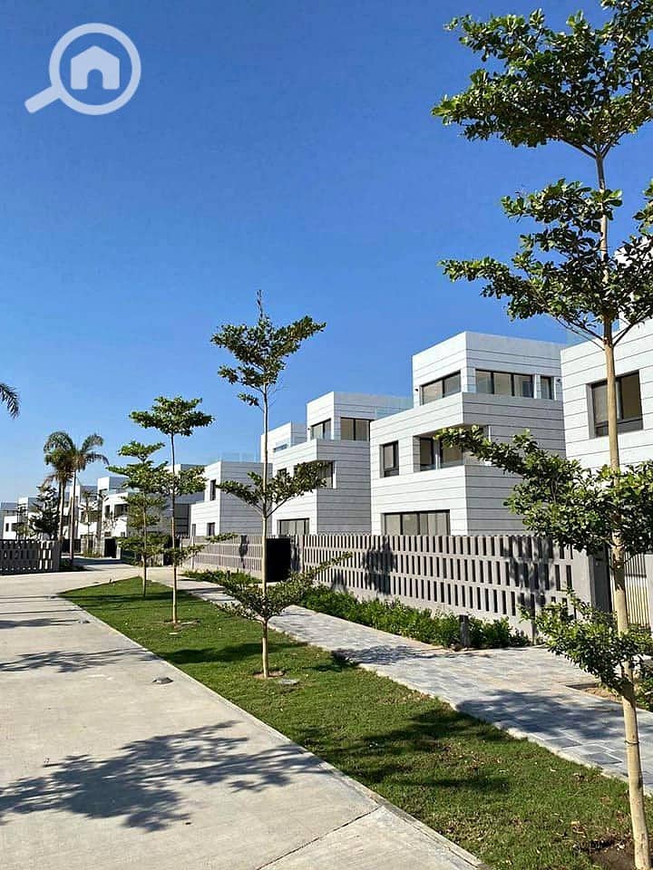 2 WhatsApp Image 2025-10-02 at 2.05. 49 PM (1). jpeg