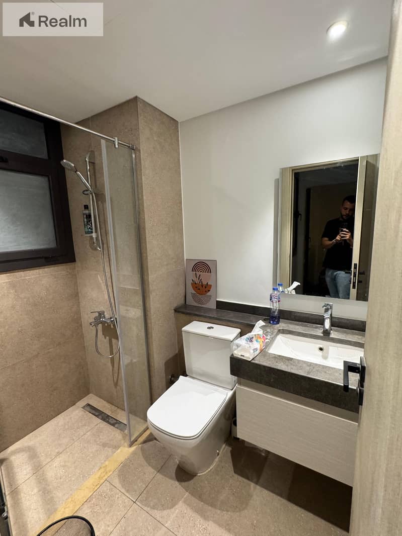 6 WhatsApp Image 2025-07-08 at 15.51. 02_226fd1a0. jpg