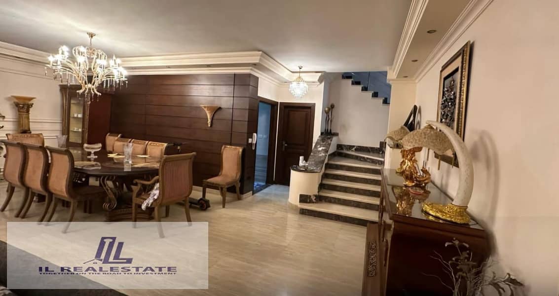 18 ed3c7062-7b8f-478d-a8f8-54fc35d2b2dc. jpg