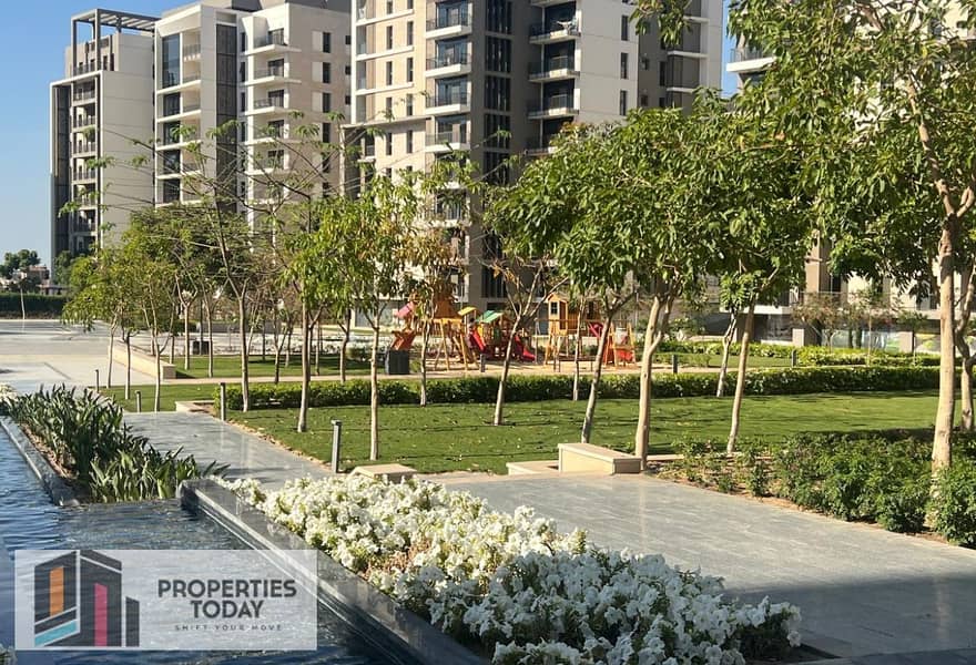 10 154351db-c47d-45be-ac9f-0563ed279661. jpg