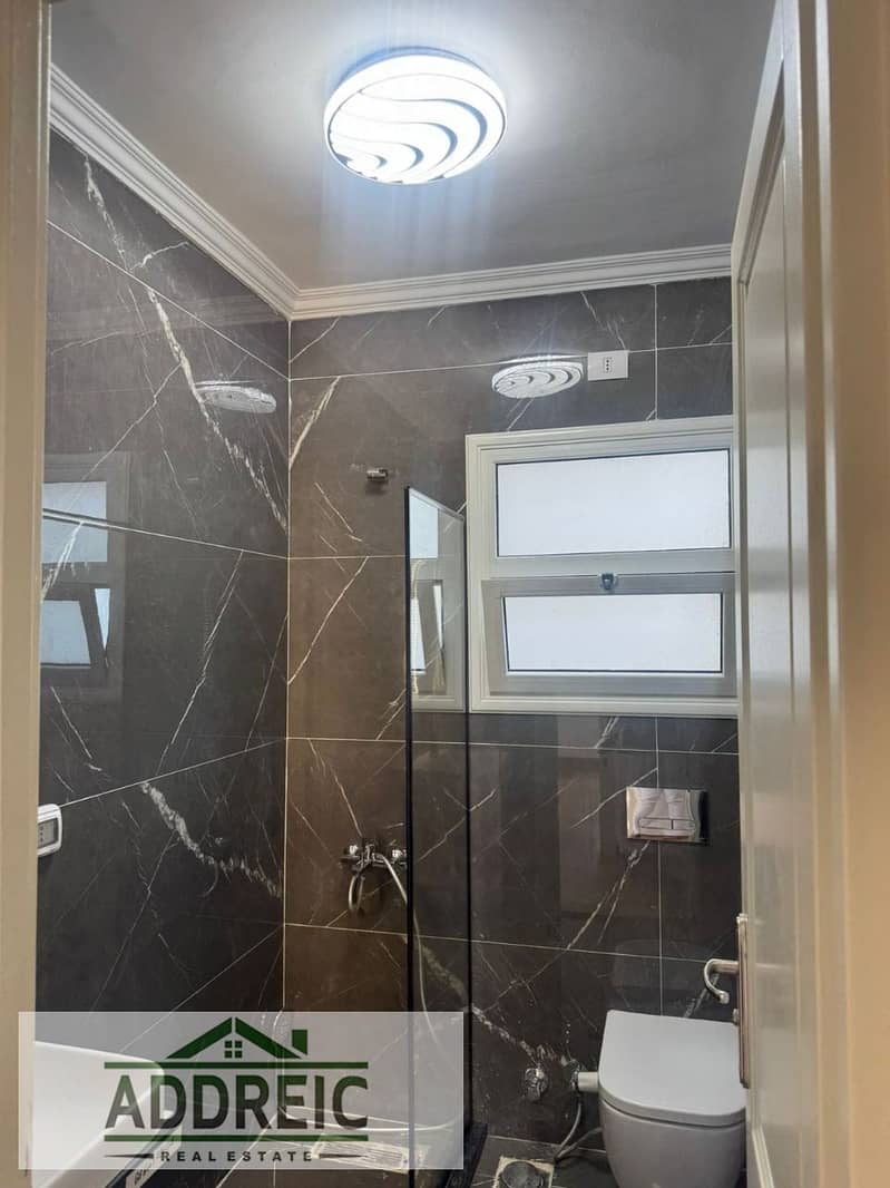 2 WhatsApp Image 2025-10-29 at 1.22. 50 PM (4). jpeg