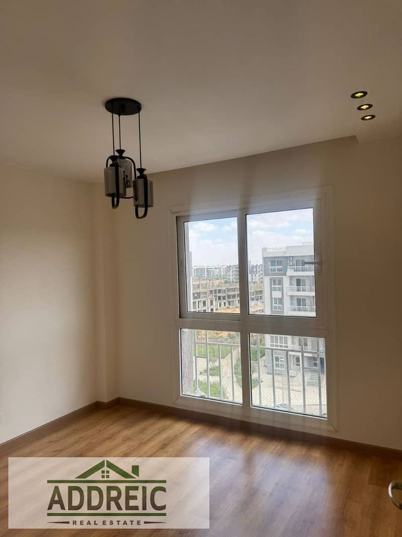 6 WhatsApp Image 2025-10-29 at 1.22. 50 PM. jpeg