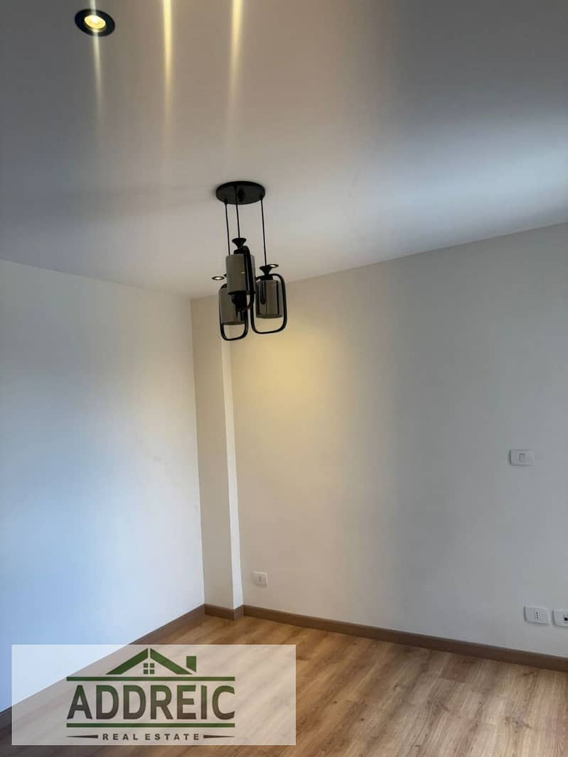 7 WhatsApp Image 2025-10-29 at 1.22. 49 PM (4). jpeg