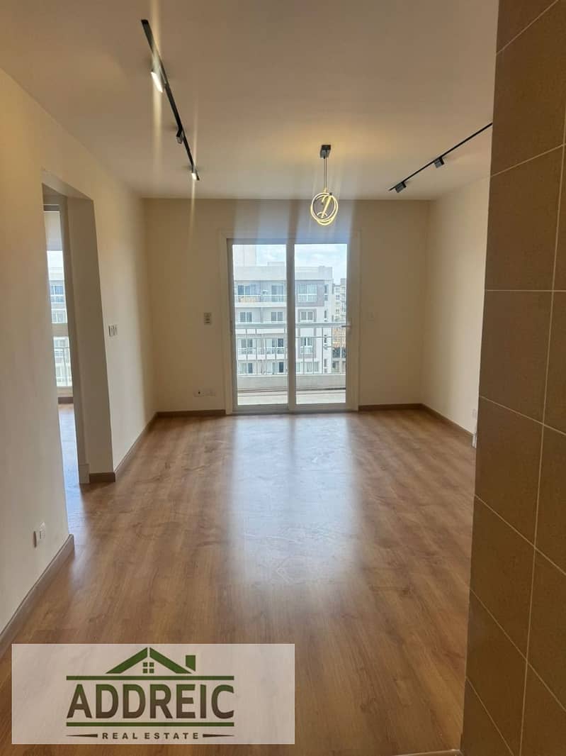 8 WhatsApp Image 2025-10-29 at 1.22. 49 PM (3). jpeg