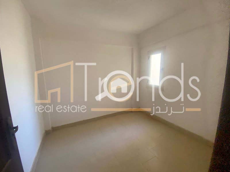 4 WhatsApp Image 2025-10-29 at 1.06. 40 PM (2). jpg