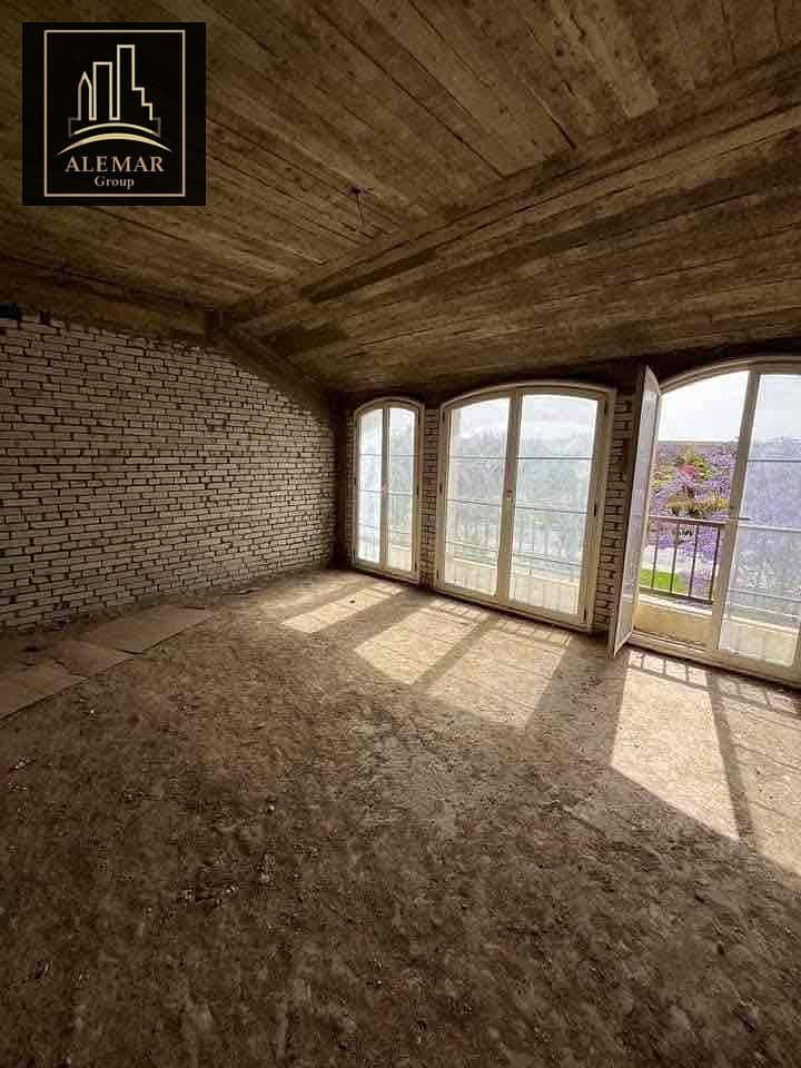 5 1f8bdcfc-2453-46fd-8290-1b1e615e2111. jpg