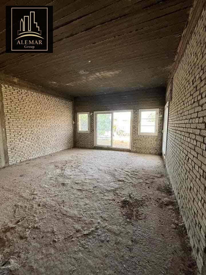 8 c505e66e-e2cb-4cfb-ba1a-3f932e6e6108. jpg