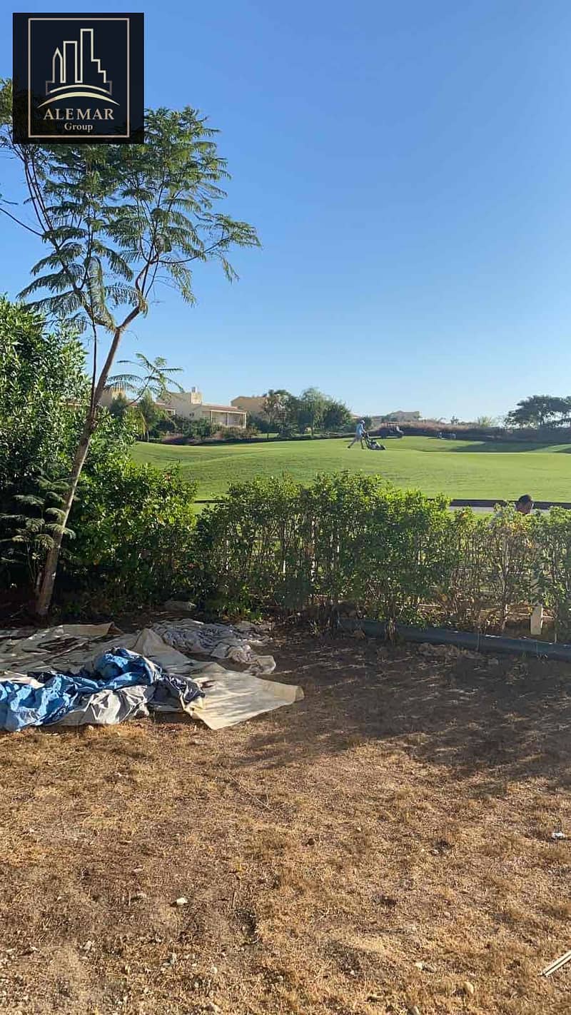 14 cafe3dc0-8043-4363-bfa6-2a935090f288. jpg