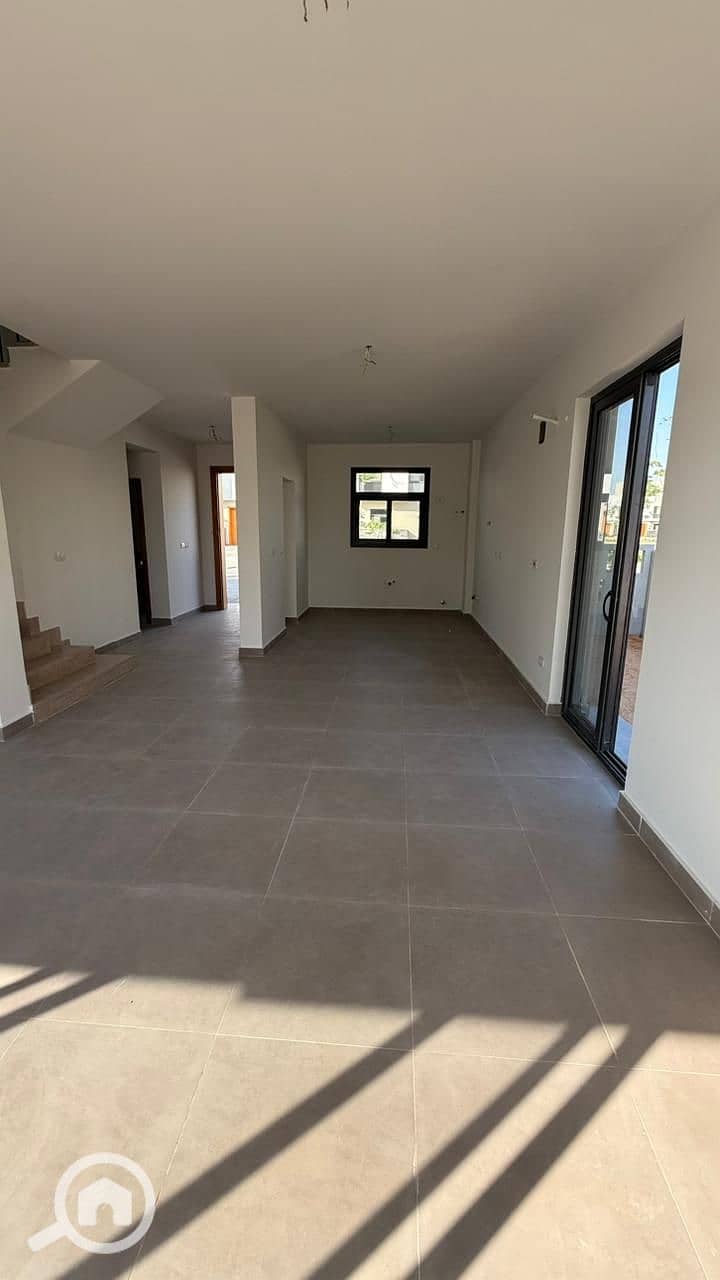 12 WhatsApp Image 2025-10-27 at 2.05. 02 PM. jpeg