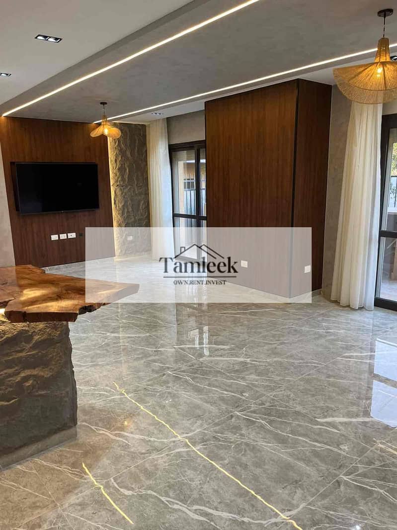 7 d37cf91a-4856-4c0d-91e7-29d09c3a939e. jpg