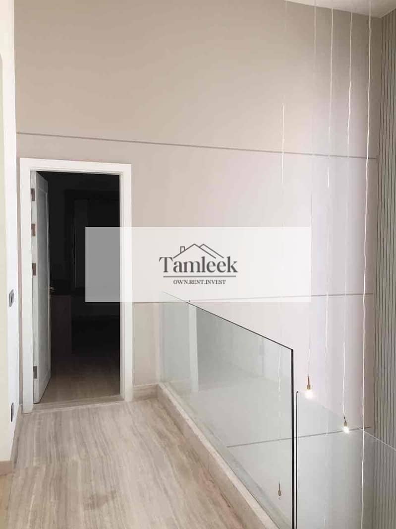 4 d5bb10b7-56a1-4c59-8a4d-51e5ecc466aa. jpg