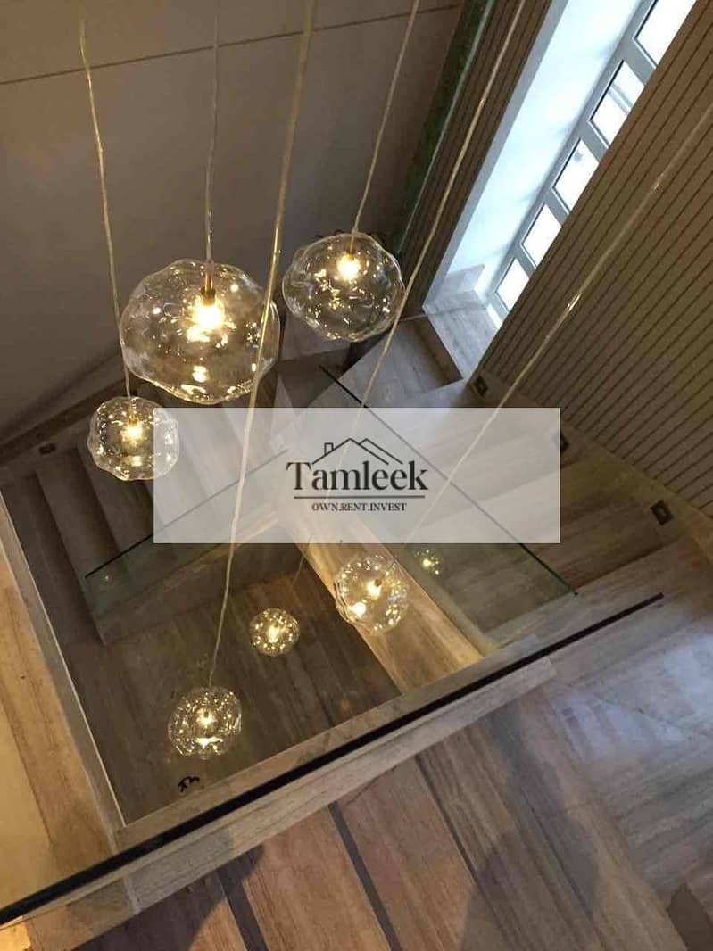 6 3d43438e-5214-4be5-b54d-94e19f43e3af. jpg