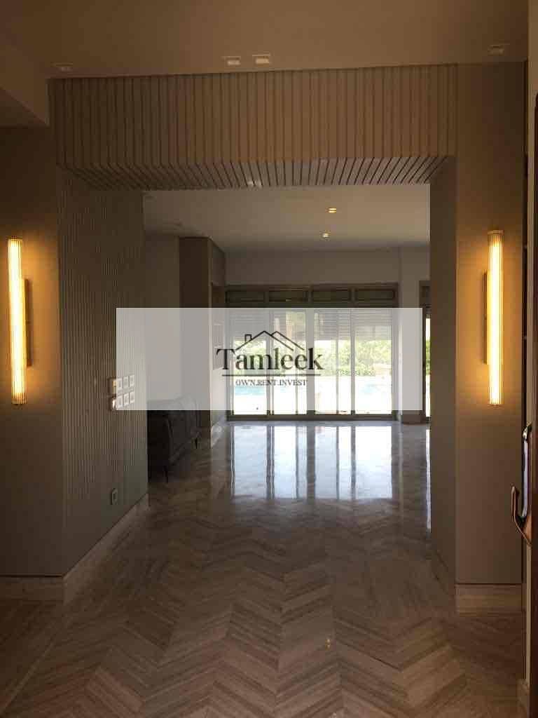 7 228d5eb2-b64a-4e2f-b873-5544cd237491. jpg