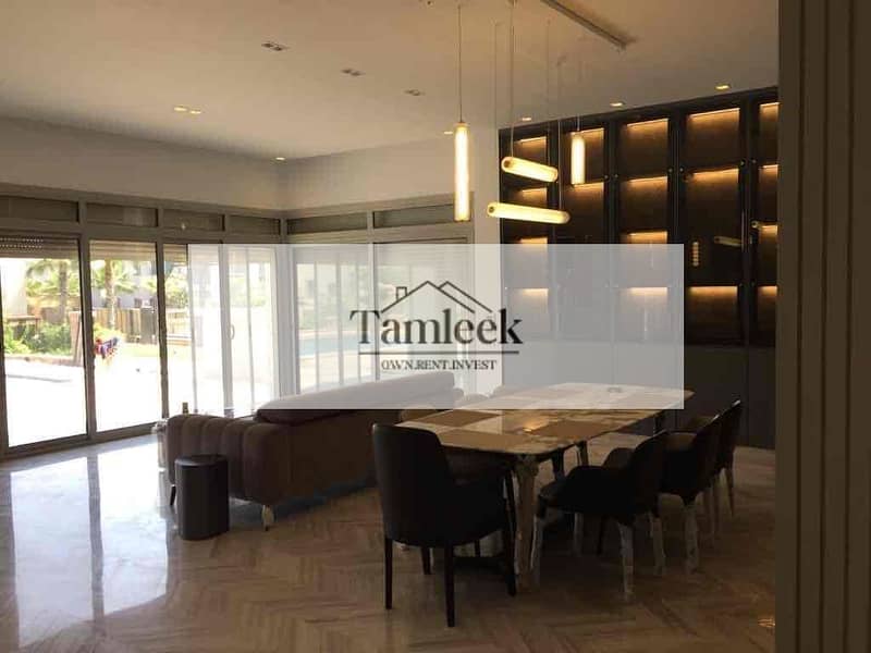 8 a02e5460-a898-42ad-816b-a1e838007ff5. jpg