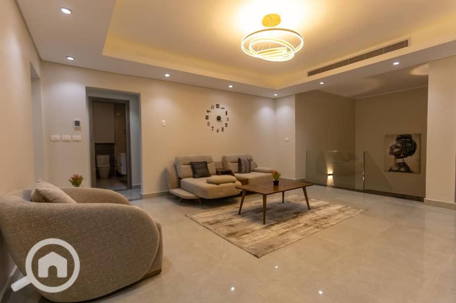 3 WhatsApp Image 2025-10-01 at 17.13. 29_fcb071ba. jpg