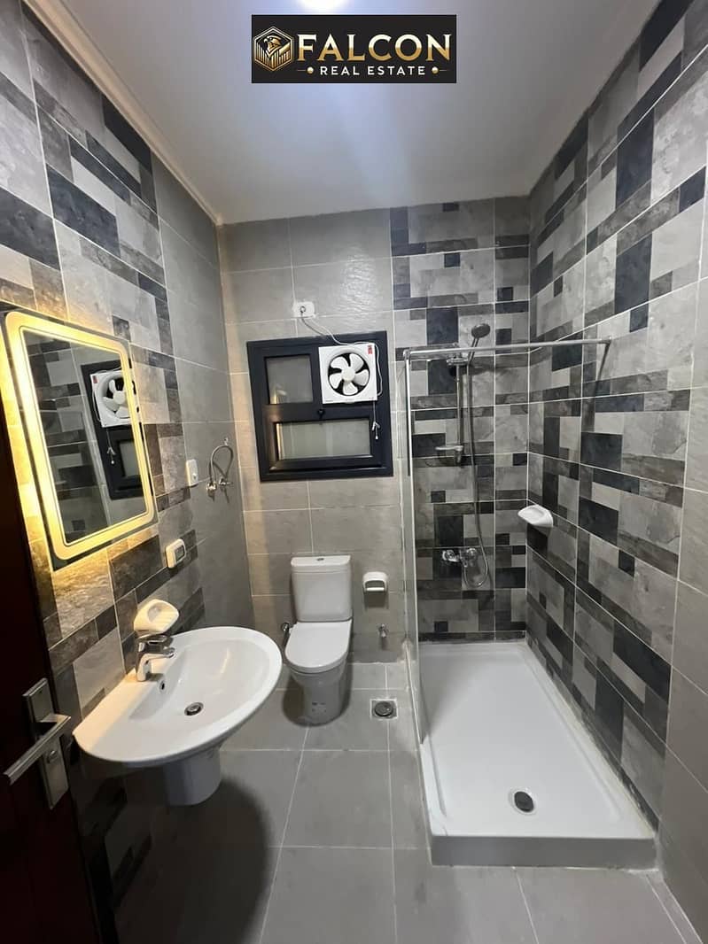 4 WhatsApp Image 2025-10-22 at 2.04. 03 PM. jpeg