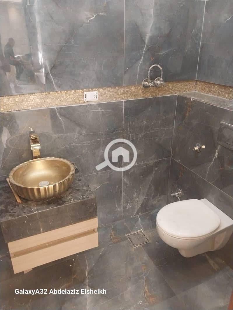 4 WhatsApp Image 2025-10-29 at 1.32. 37 PM (2). jpeg