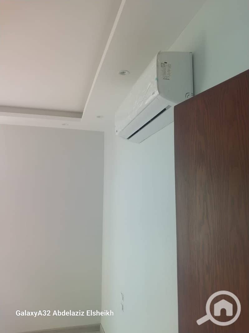 7 WhatsApp Image 2025-10-29 at 1.32. 36 PM (1). jpeg